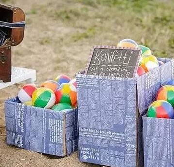 7、撒花瓣不如沙滩抛球